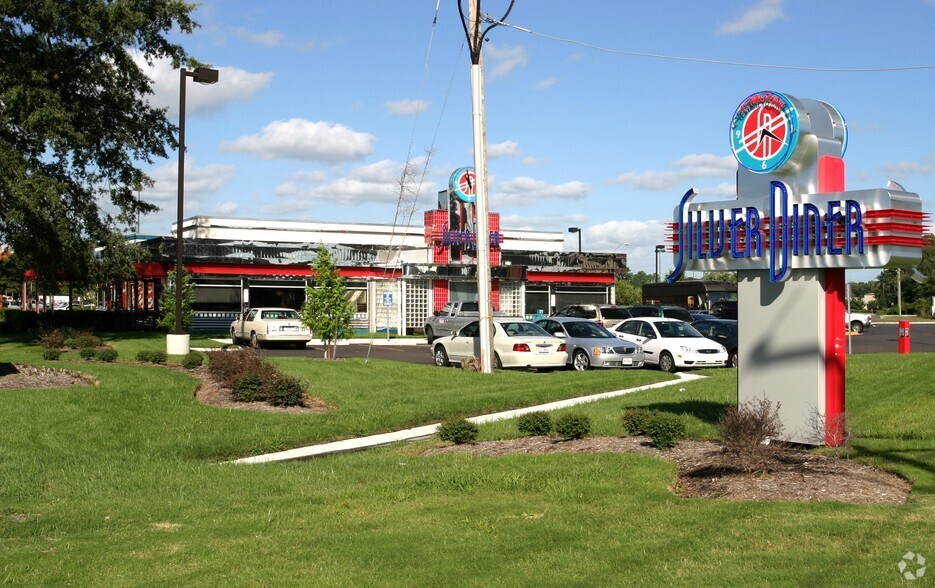 More Photos Of 1401 Tintern St, Chesapeake Restaurant For Lease