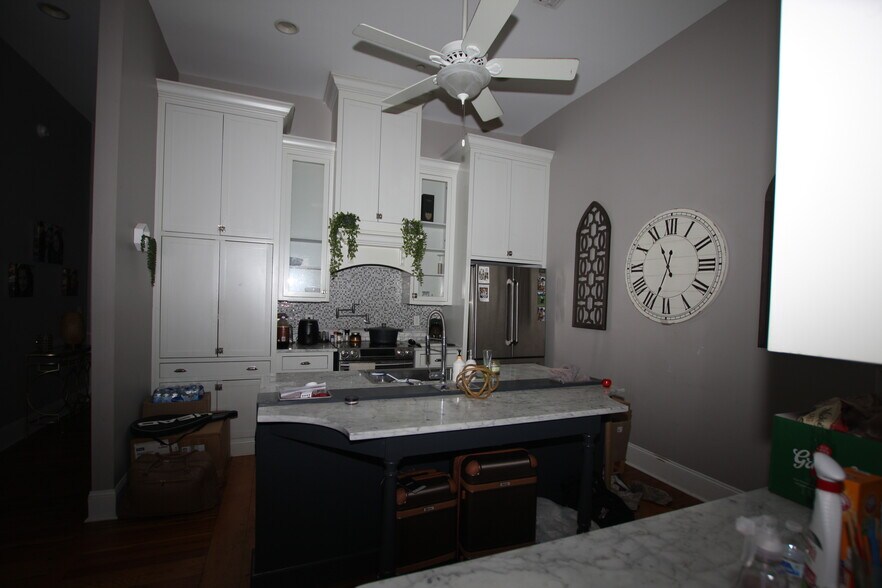 More Photos Of 130 Broad St, Rome Office For Sale