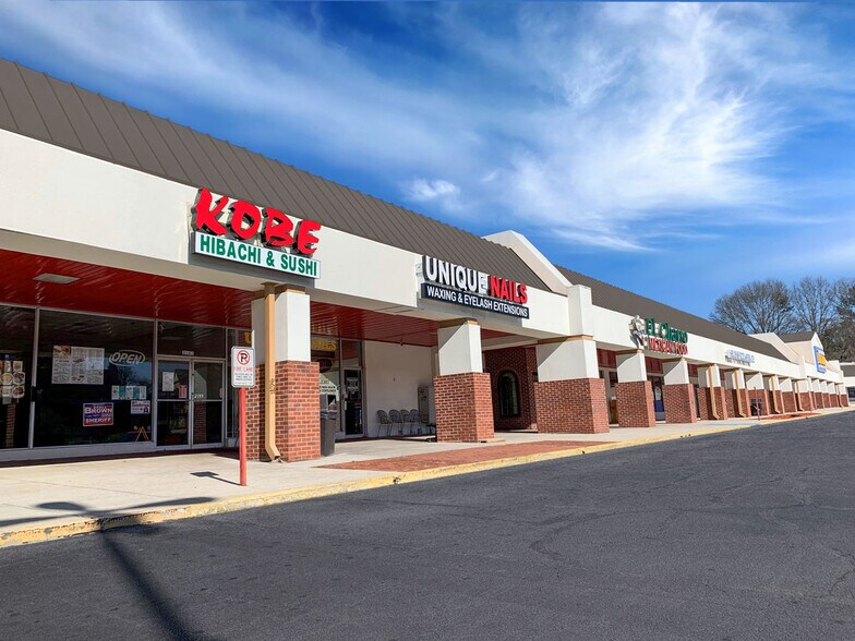 More Photos Of 3153-3215 Elm St N, Covington Unknown For Lease