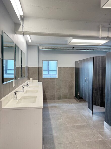 More Photos Of 116 Chestnut St, Red Bank Office For Lease