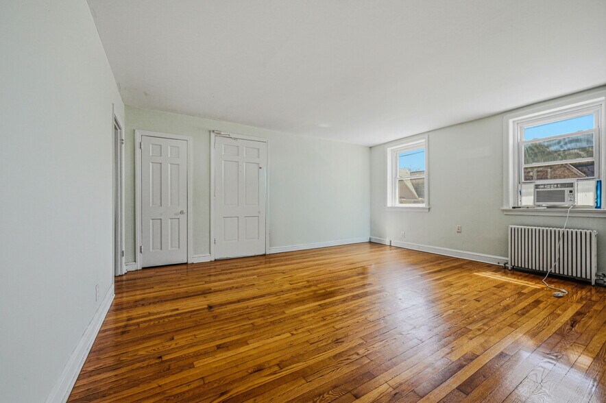 More Photos Of 2901 N Broom St, Wilmington Apartments For Sale
