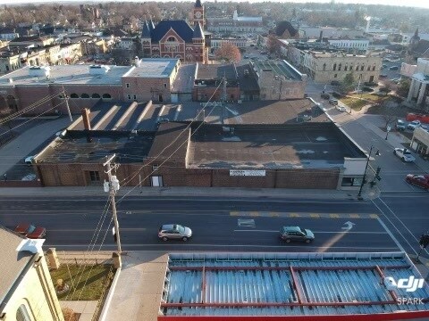 More Photos Of 904 16th Ave, Monroe Storefront For Sale