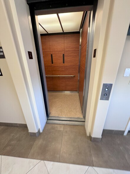 More Photos Of 1068 Broadway, El Cajon Medical For Sale