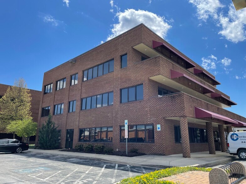 More Photos Of 3261 Old Washington Rd, Waldorf Loft Creative Space For Lease