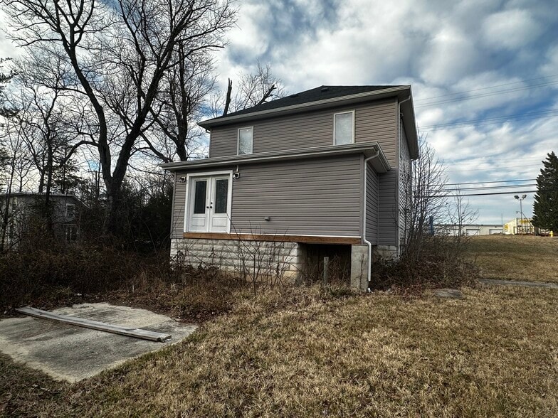 More Photos Of 703-705A Philadelphia Rd, Joppa Office Residential For Sale
