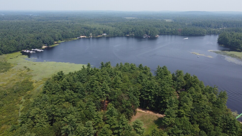 More Photos Of 12 W Shore Park Rd, Kingston Specialty For Sale