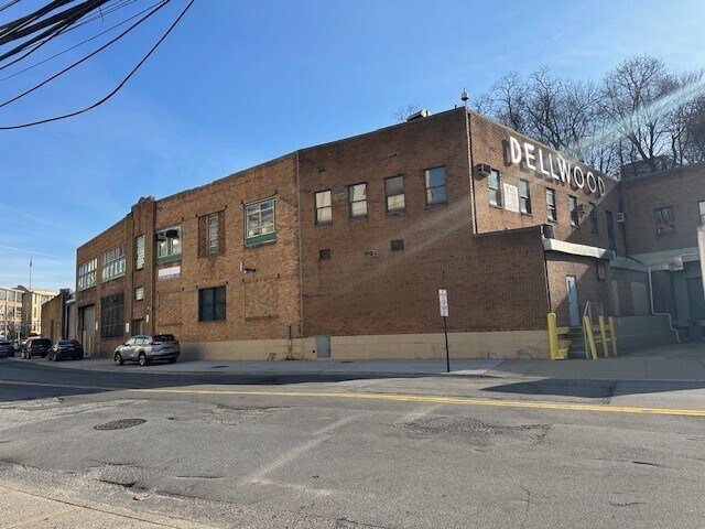 More Photos Of 160 Saw Mill River Rd, Yonkers Manufacturing For Lease