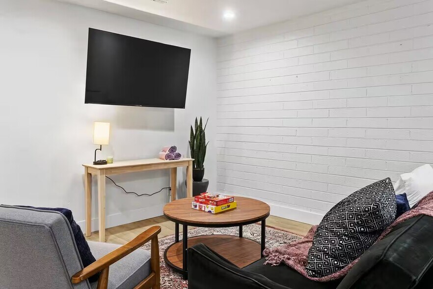 More Photos Of 3139 N 40th St, Phoenix Apartments For Sale