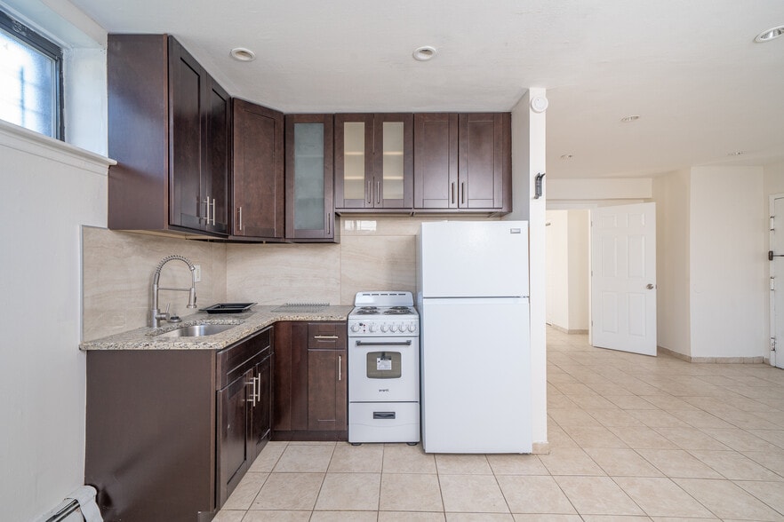 More Photos Of 8414-84-18 149th Ave, Jamaica Apartments For Sale