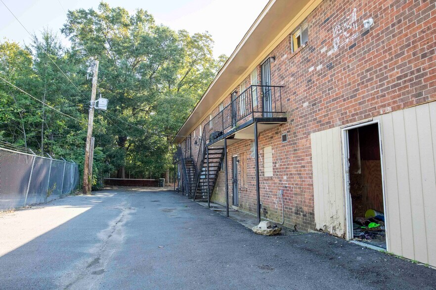 More Photos Of 1716 DuPont Ave, Memphis Apartments For Sale