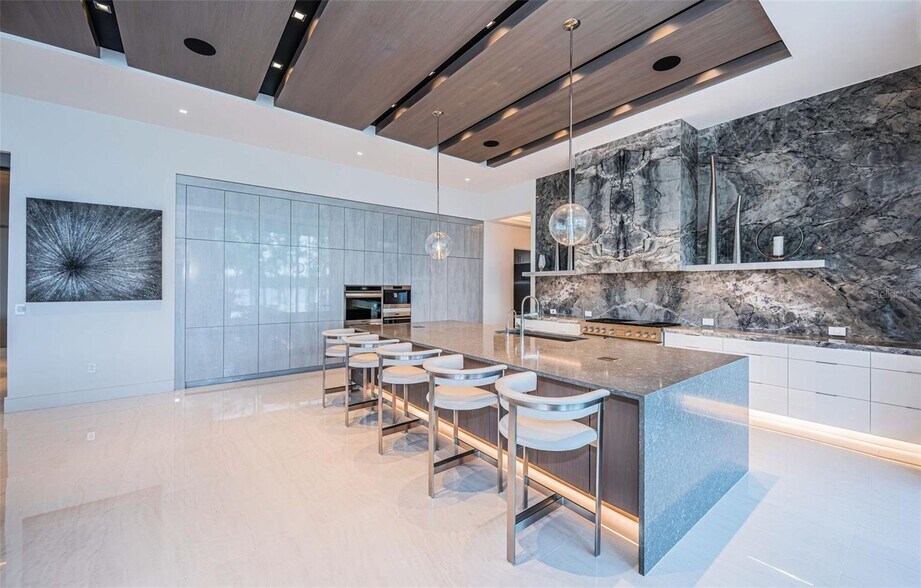 More Photos Of 18725 Jiretz Rd, Odessa Flex For Sale