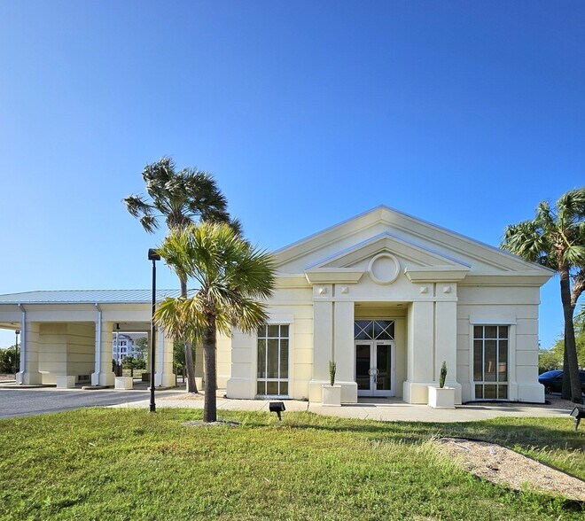 Primary Photo Of 25239 Perdido Beach Blvd, Orange Beach Bank For Sale