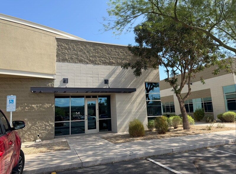 More Photos Of 5720 W Chandler Blvd, Chandler Office For Sale