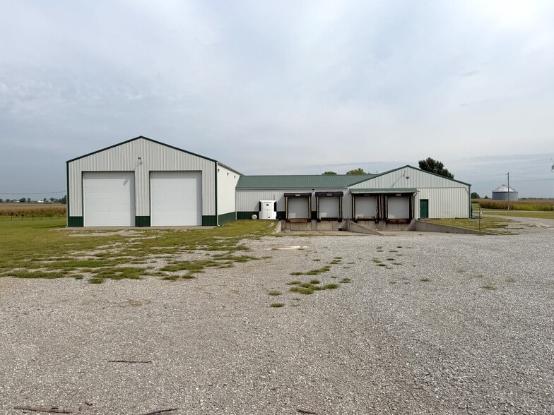 More Photos Of 26274 Highway H, Marshall Distribution For Sale