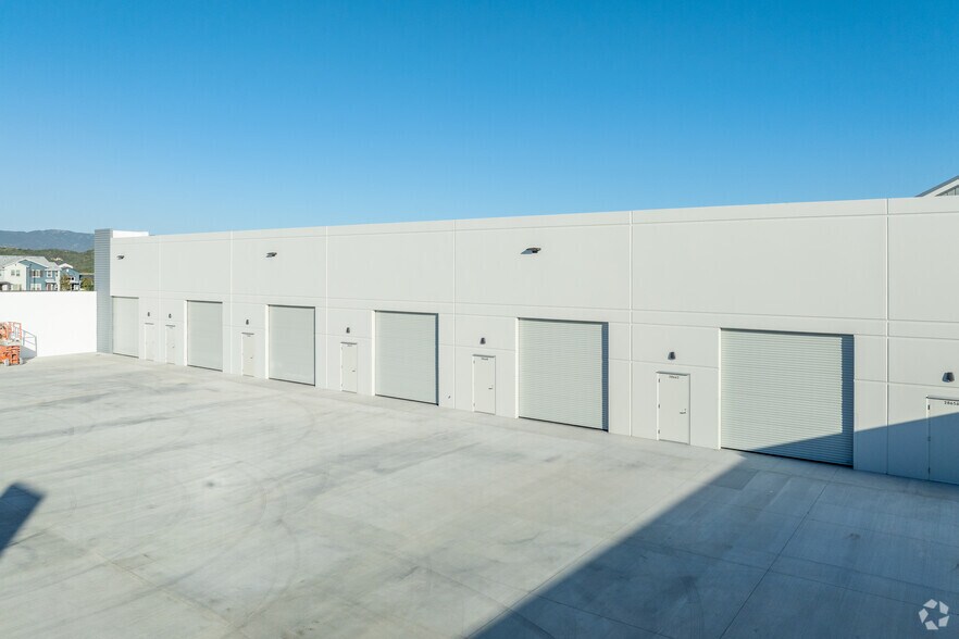 More Photos Of 28650 Airoso St, Rancho Mission Viejo Unknown For Lease