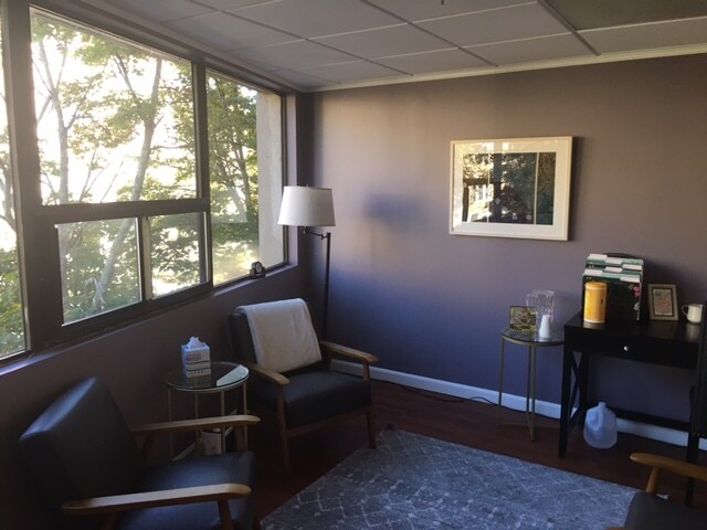 More Photos Of 1842 Beacon St, Brookline Medical For Sale