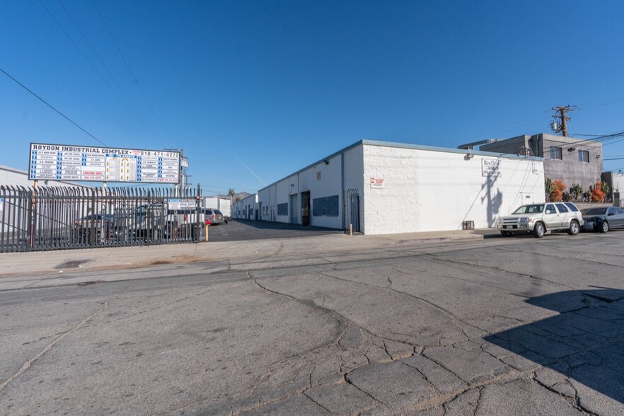 Primary Photo Of 701-719 Arroyo Ave, San Fernando Warehouse For Lease