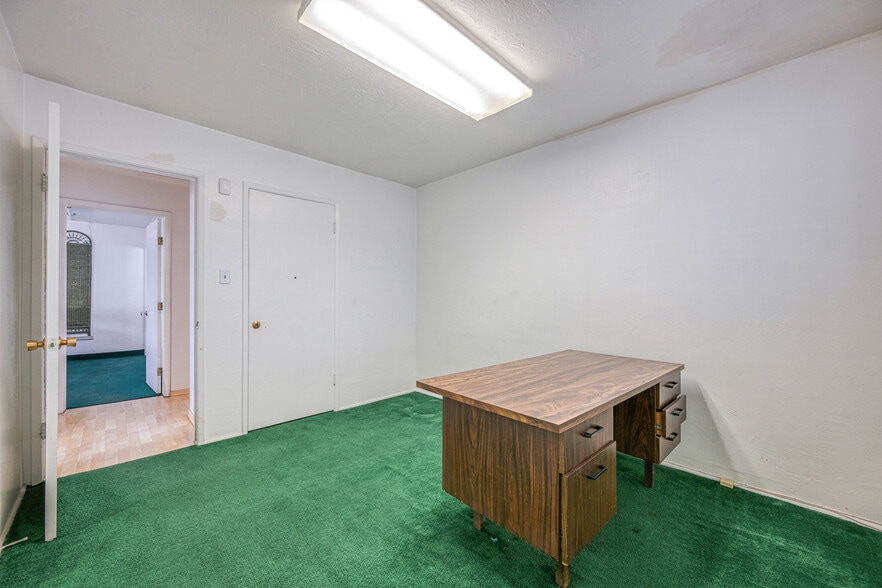 More Photos Of 1920 S Maryland Pky, Las Vegas Office Residential For Sale