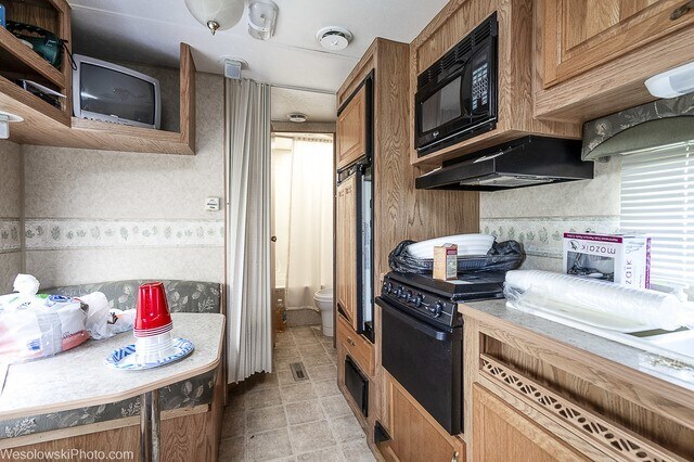 More Photos Of 11475 E 3050 North Rd, Blackstone Auto Repair For Sale