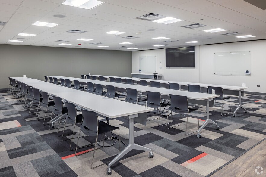 More Photos Of 600 17th St, Denver Coworking Space