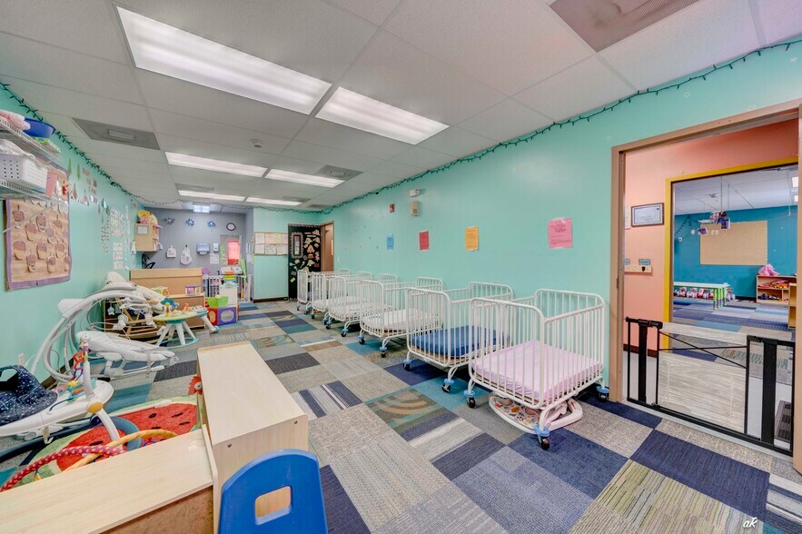 More Photos Of 1712 Beck Ave, Panama City Office For Sale