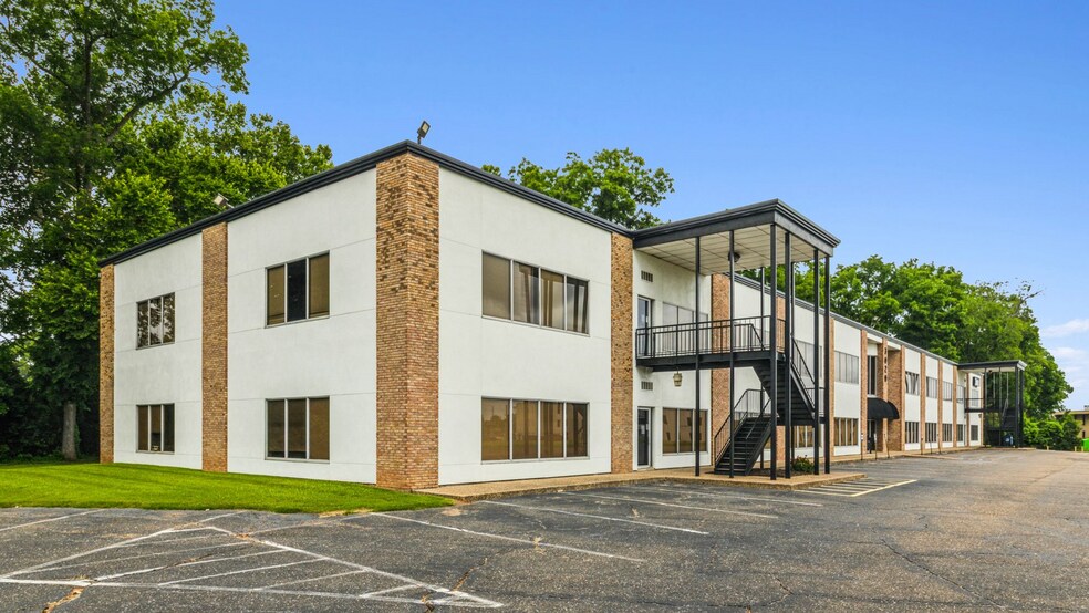 More Photos Of 3020 Knight St, Shreveport Loft Creative Space For Sale
