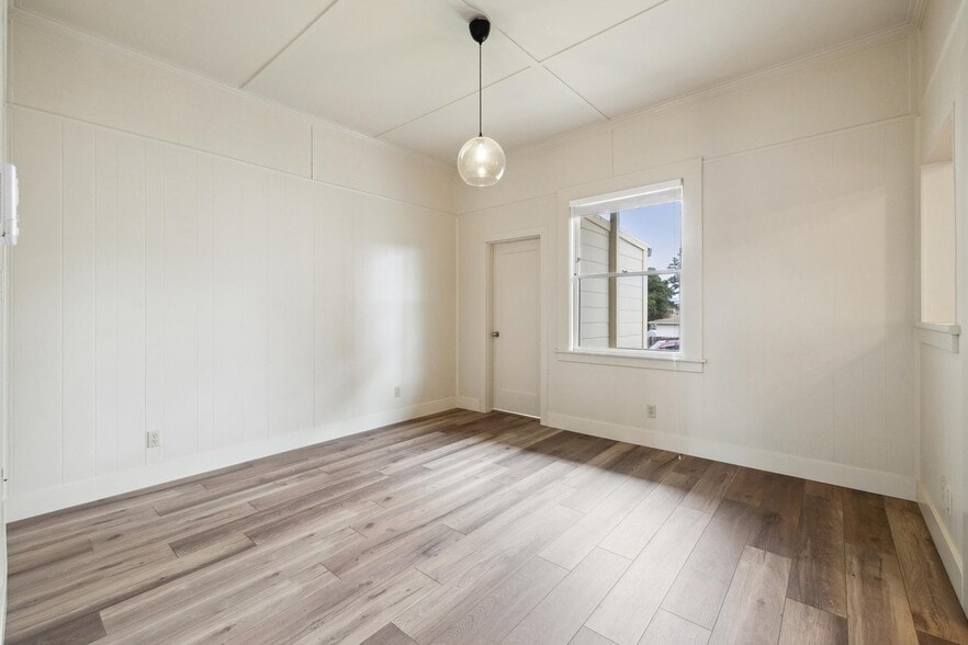 More Photos Of 1820 3rd St, Alameda Apartments For Sale