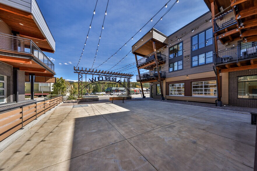 More Photos Of 78746 US Highway 40, Winter Park Restaurant For Lease