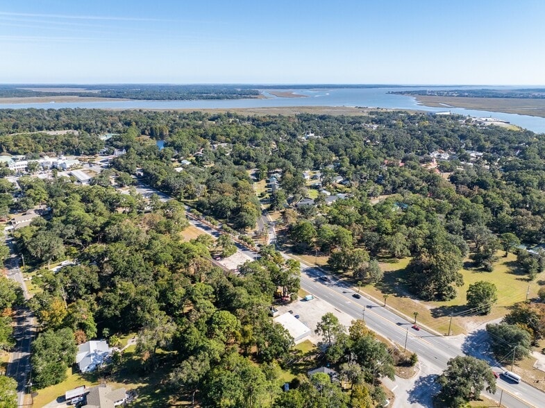 More Photos Of 1810 Ribaut Rd, Port Royal Convenience Store For Sale