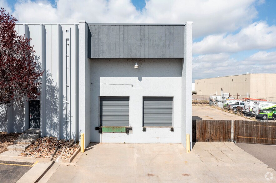 More Photos Of 4901-4905 Nome St, Denver Warehouse For Lease