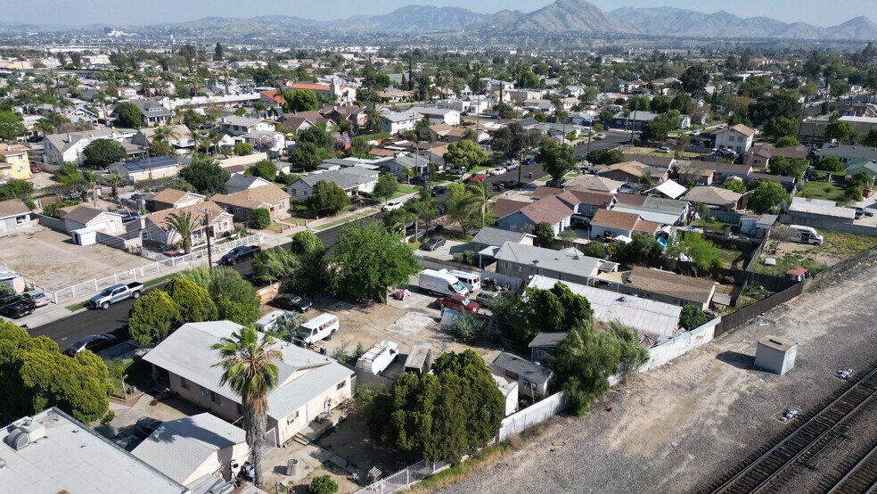 More Photos Of 1157 N 7th St, Colton Manufacturing For Sale
