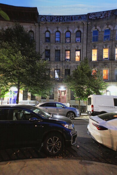More Photos Of 137 Starr St, Brooklyn Apartments For Sale