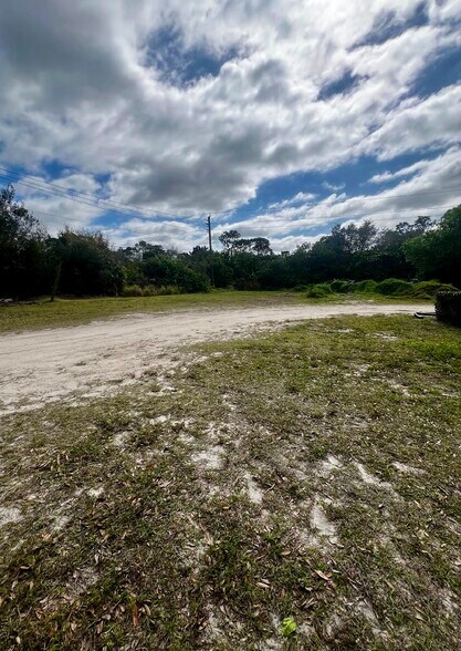 More Photos Of 2140 NW Reserve Park Trce, Port Saint Lucie Office For Sale