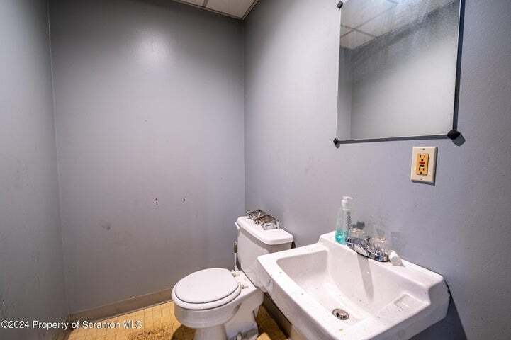 More Photos Of 814 Wyoming Ave, Scranton Freestanding For Sale