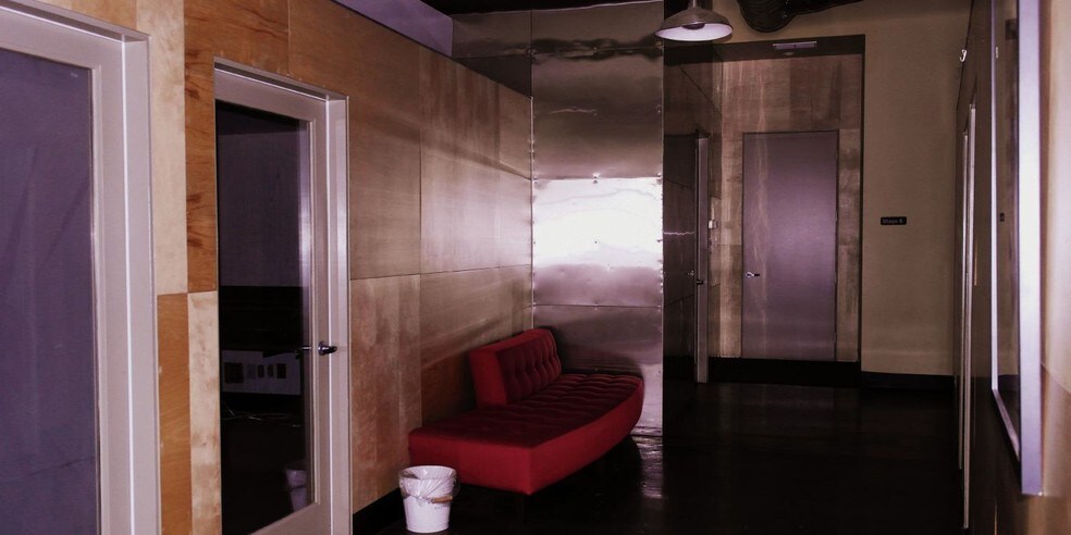More Photos Of 110 E Santa Anita, Burbank Movie Radio TVStudio For Lease