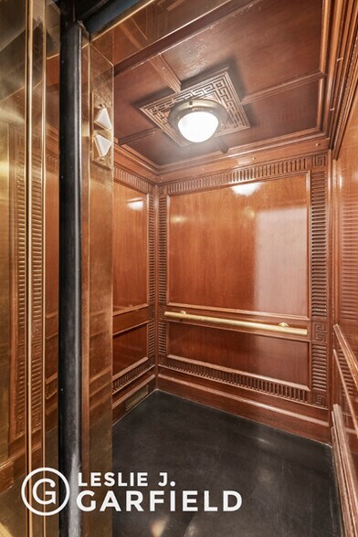 More Photos Of 38 E 63rd St, New York Office Residential For Sale