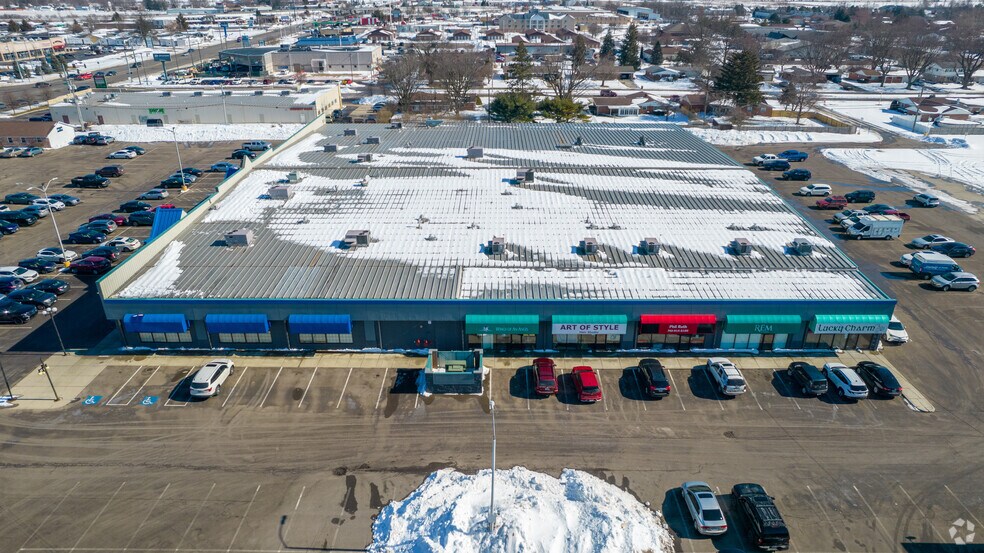 More Photos Of 1713 Marion-Mt Gilead Rd, Marion Storefront Retail Office For Lease