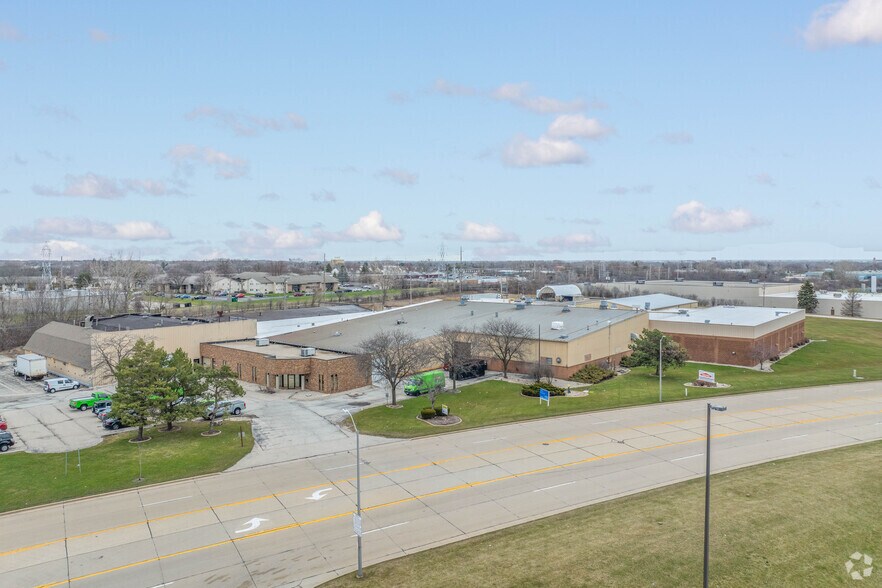 More Photos Of 5626 21st St, Racine Industrial For Sale