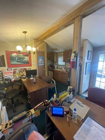 More Photos Of 4907 S Main St, Roswell Auto Dealership For Sale