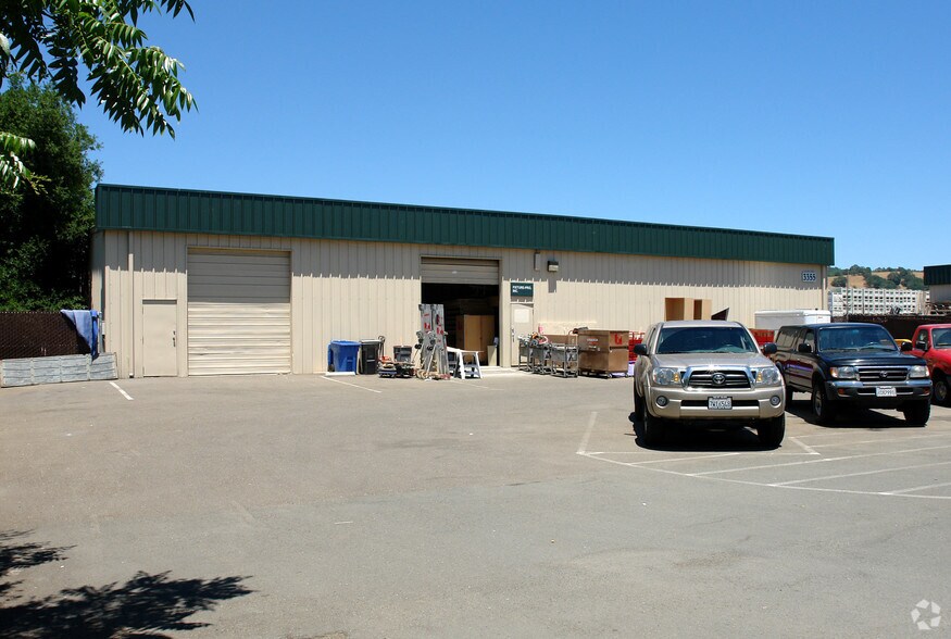 Primary Photo Of 3355 Industrial Dr, Santa Rosa Industrial For Lease