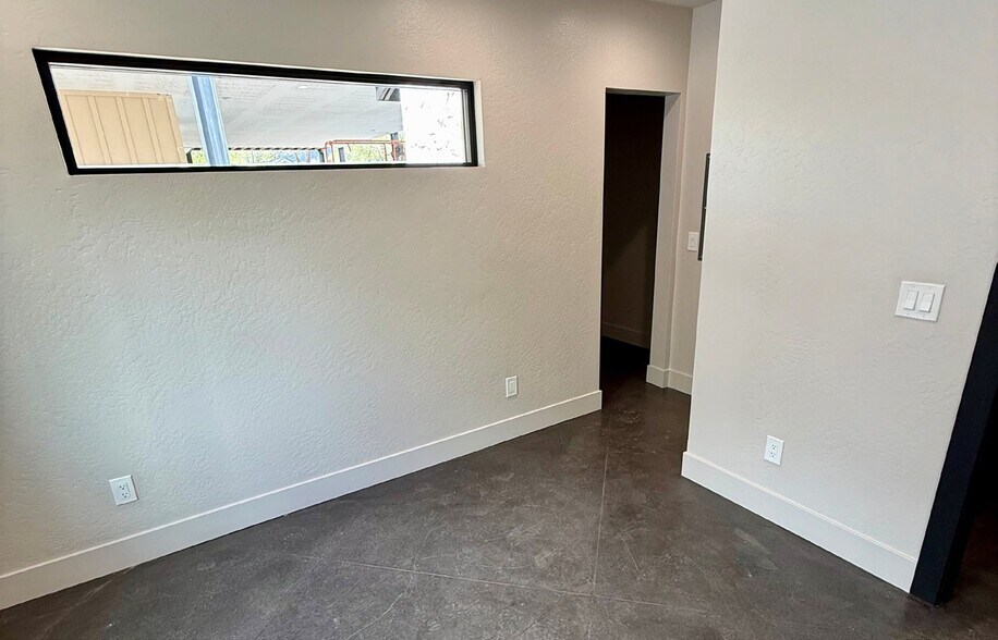 More Photos Of 214 E Ellery Ave, Flagstaff Specialty For Lease