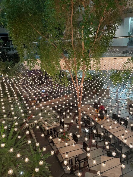 More Photos Of 100 Great Meadow Rd, Wethersfield Office For Lease