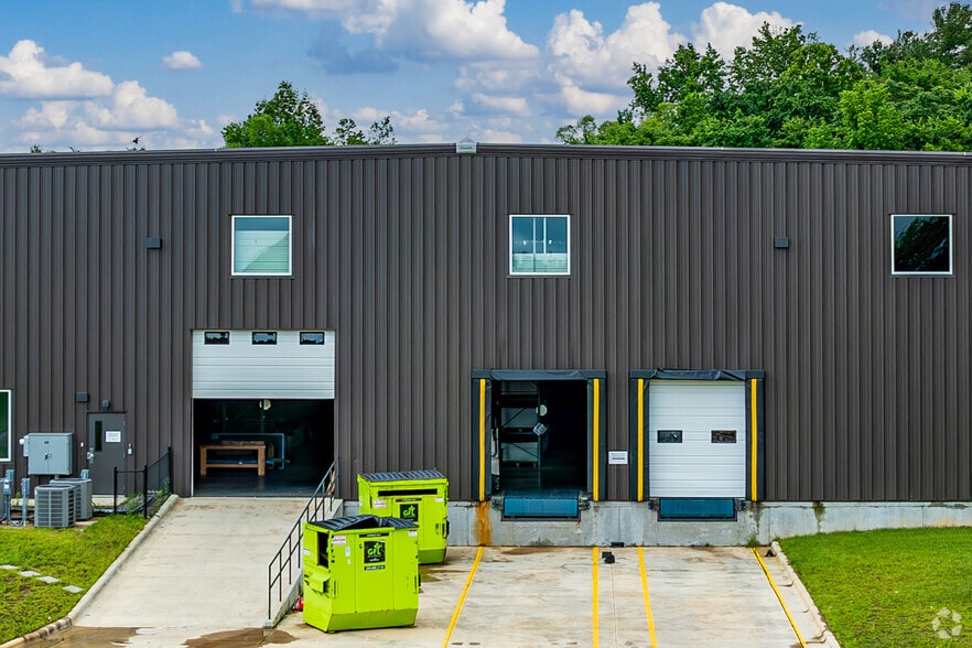 More Photos Of 2810 Twining Road, Greensboro Industrial For Sale