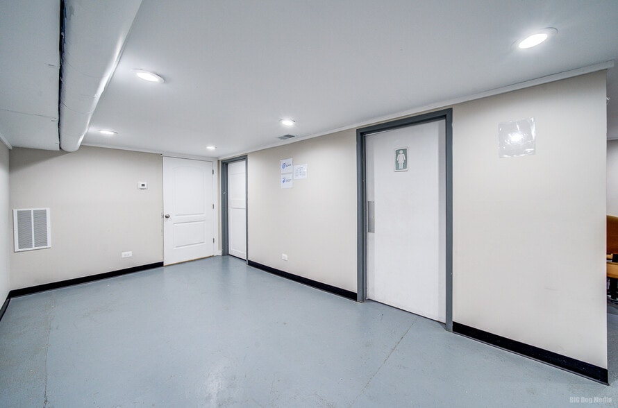 More Photos Of 1446 S 50th Ave, Cicero Religious Facility For Sale