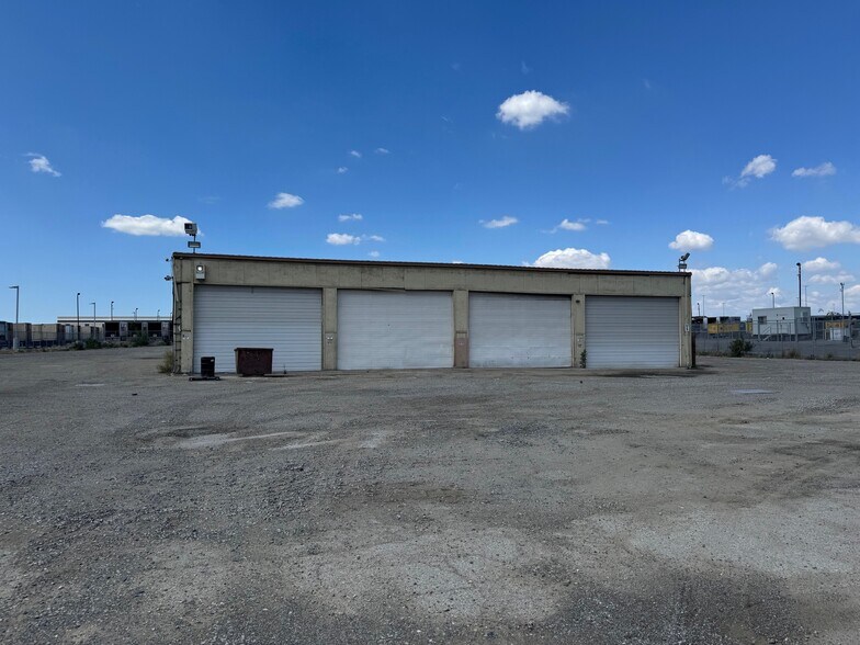 More Photos Of 12023-12027 Greenstone Ave, Santa Fe Spgs, Santa Fe Springs Land For Lease