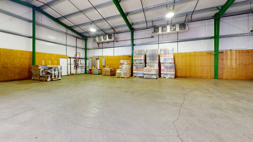 More Photos Of 545 Ronlee Ln NW, Olympia Industrial For Sale