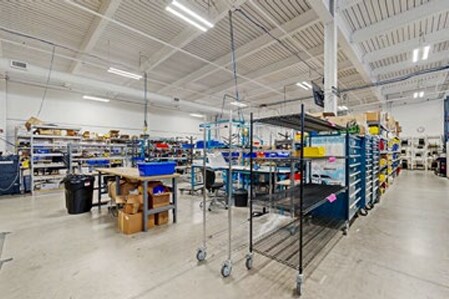 More Photos Of 6280 NE 14th St, Des Moines Warehouse For Sale