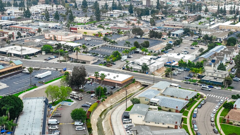 More Photos Of 225 W Madison Ave, El Cajon Medical For Lease