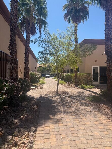 More Photos Of 4974 S Rainbow Blvd, Las Vegas Office For Sale