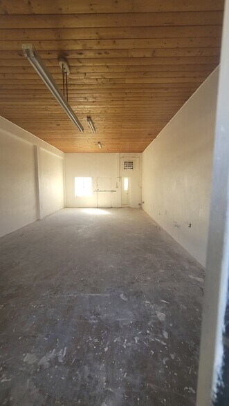 Primary Photo Of 923 E Base Line St, San Bernardino General Retail For Lease